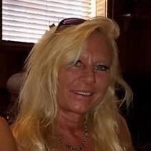 Meet your Posher, Gina